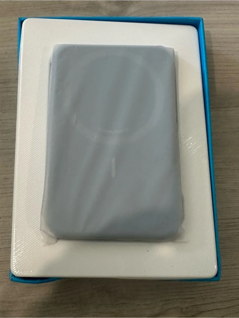 Anker MagGo Power Bank 10K Blue Qi2 15W MagSafe Charger A1654 New Open Box